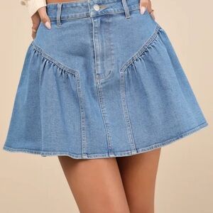 Adorable Lulus denim skirt